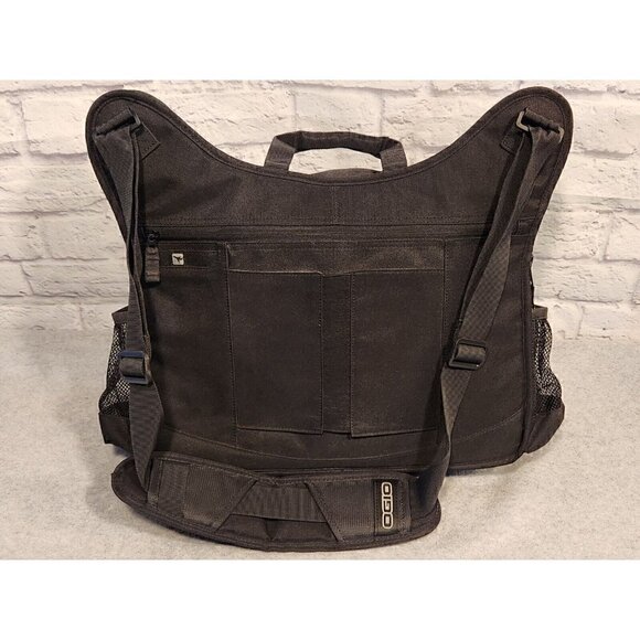 OGIO Coors Light Messenger Bag Black Padded Laptop - Picture 11 of 16